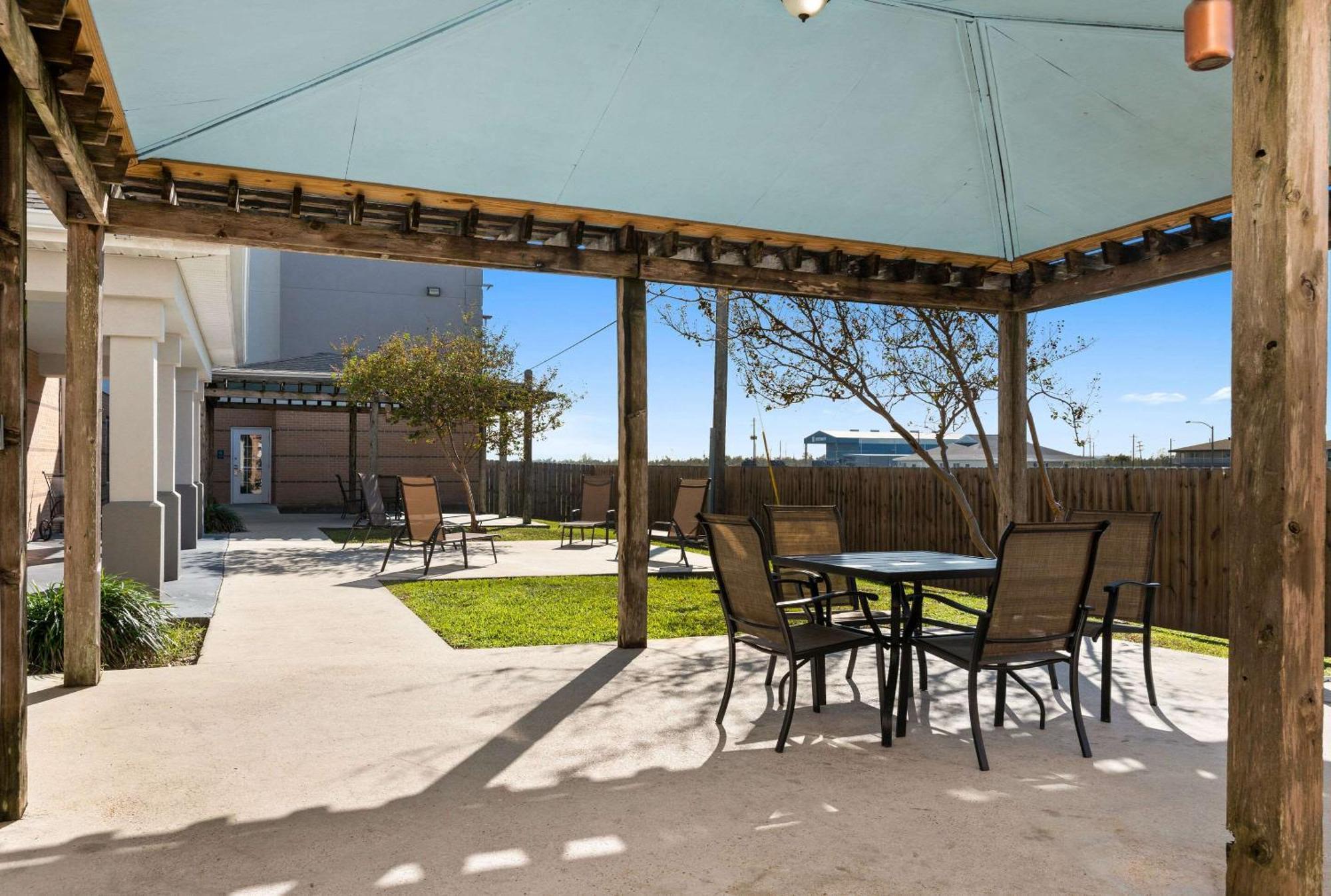 Mainstay Suites Houma Exterior foto
