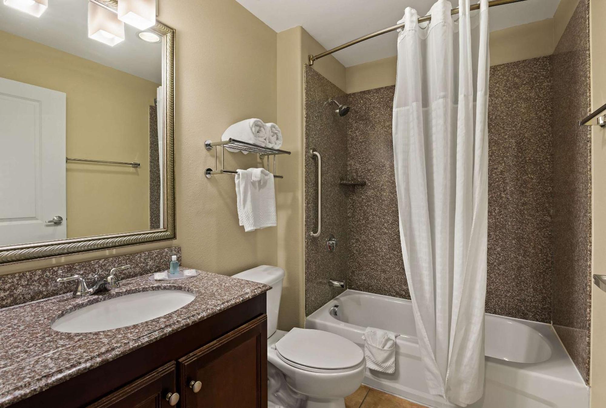 Mainstay Suites Houma Exterior foto